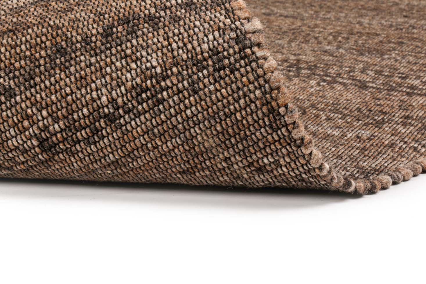 Bressano Brown 623 200x300