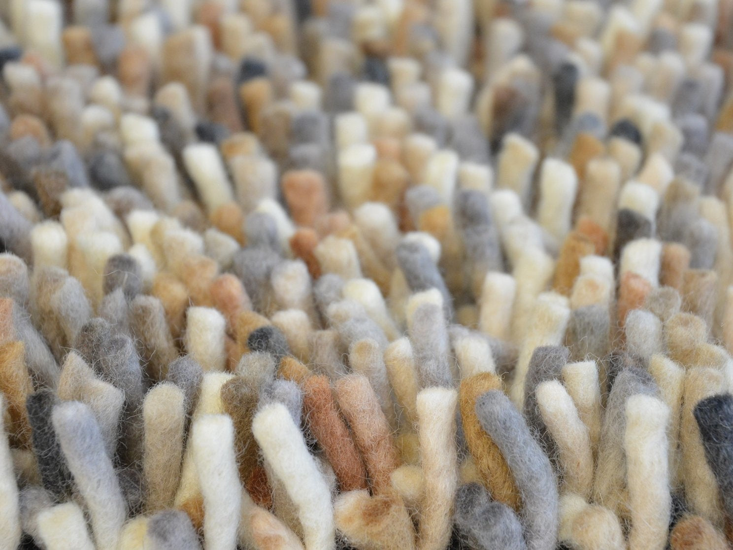 3ab8be61c6b851e88a1ca8a3d5ffdbbfbe165dc8-rocks-70501