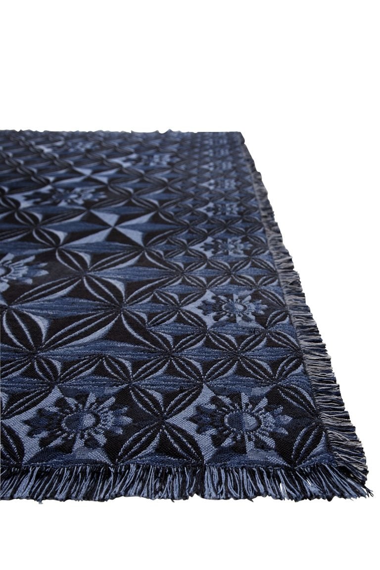 Rug-Crystal-Rose-W160001-gi-2-1-768x1152