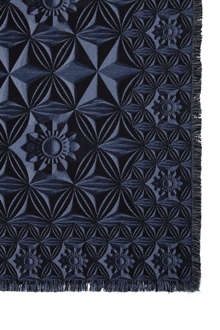 Rug-Crystal-Rose-W160001-gi-3-1-768x1152
